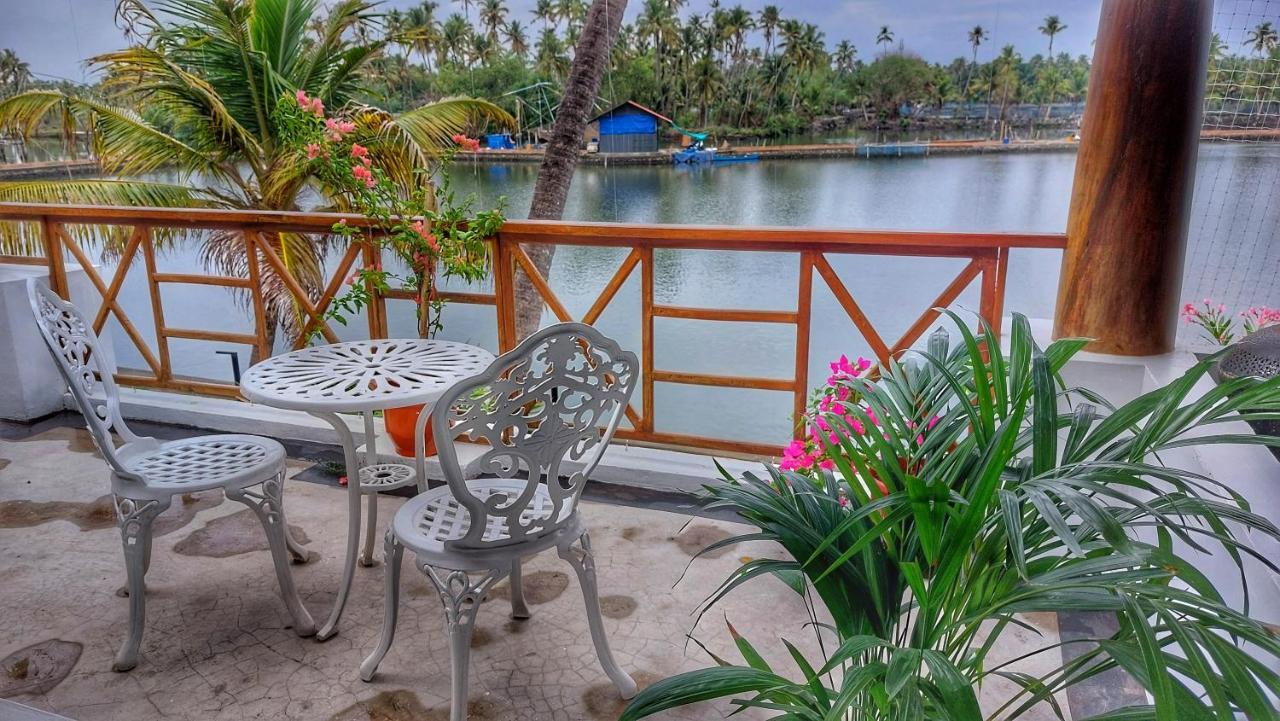 Vala House Cherai Beach Exterior foto